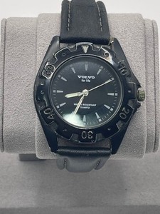 Volvo  Novelty Watch Set Of 2 Quartz 75Th Anniversary Model No battery