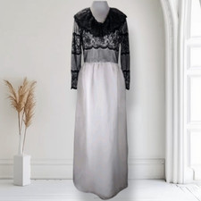 Vintage 70s Dark Romantic Lace Wedding Dress Ruffle Collar Sheer Bodice Size 8 