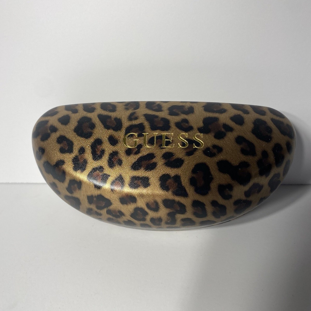Guess Leopard Glasses / Sunglasses Hard Case with Cleaning  display picture 2