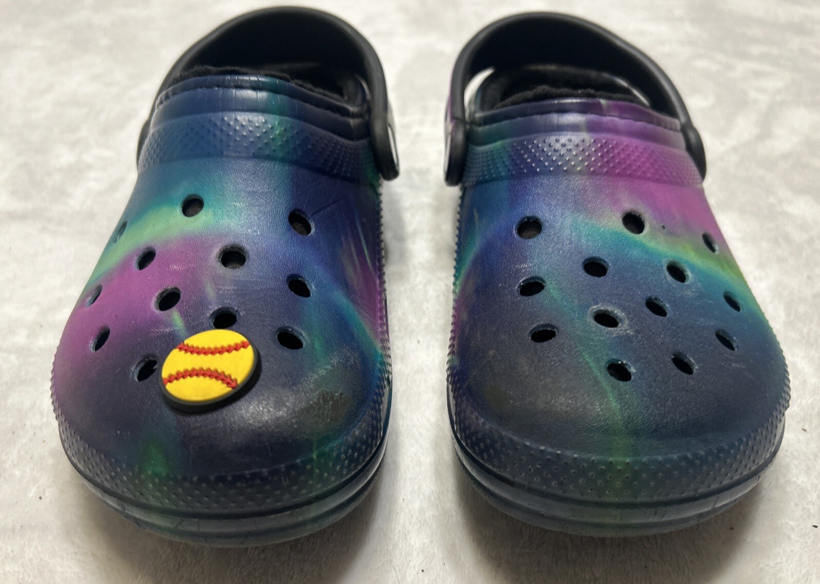 Crocs Out Of This World Womens Size 6 Multicolor Fur Walking Winter Sandals