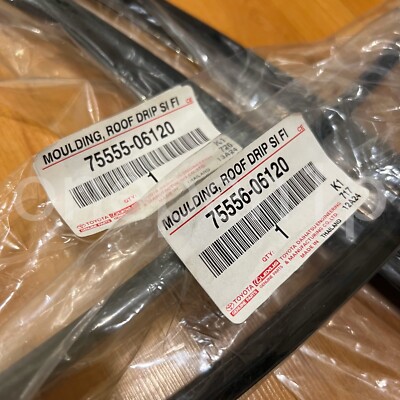 2012-2017 Toyota Camry ASV51 Roof Drip Side Finish Molding Rubber