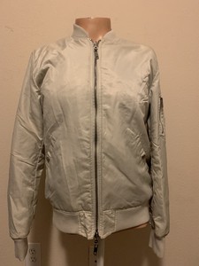 been trill windbreaker