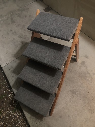 Wood Pet Folding 4 Carpeted Steps Stairs 40” Long Diagonal & 21” High Support - Picture 3 of 9