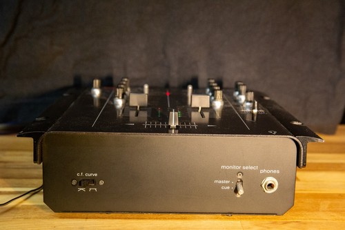 Vestax VMC-002XLu Vintage Mixer Mixing Controller Music Instruments Tested - Picture 6 of 6