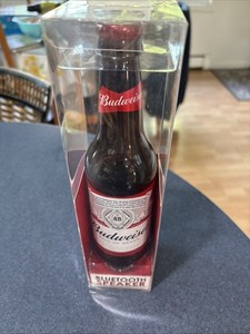BUDWEISER BOTTLE BLUTOOTH SPEAKER NIB
