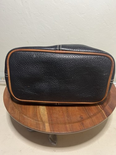 Dooney & Bourke Navy Pebble Leather Shoulder Bag Zip Top USA Made Vintage - Picture 6 of 11