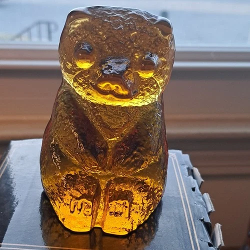 Blenko Handmade Amber Glass Bear Figurine Decorative Glossy Finish Bear Theme