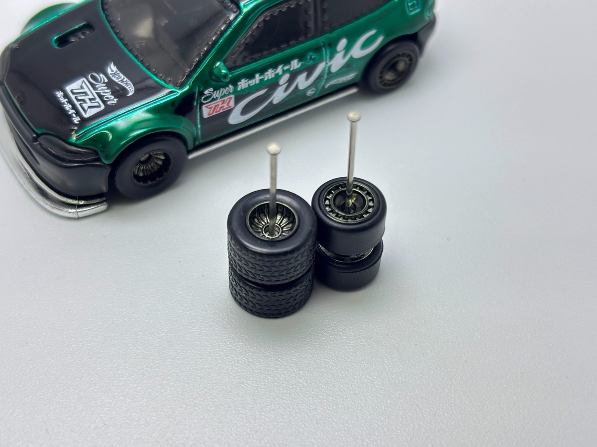 R024 Hotwheels Honda Civic STH 1/64 Rubber Real rider # Chrome