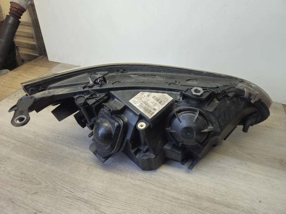 2008-2010 BMW 528i 535i 550i Left Side Halogen  headlight assembly OEM Foto 3 de 4