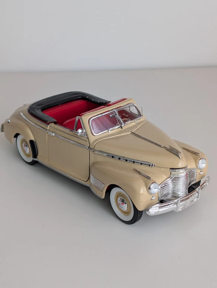 CHEVROLET SPECIAL DELUXE 1941 METALLIC BLUE 1:24 Welly Auto Stradali Modellino N - Immagine 2 di 4