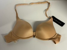 Victoria Secret Bra 34A Plunge Bra. Front Magnetic Clasp