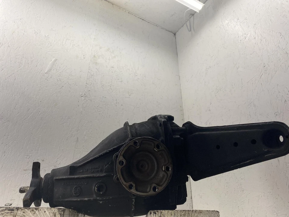 Used Differential Carrier Assembly fits: 1999 Mercedes-benz Mercedes cl-class 14 Foto 3 de 4