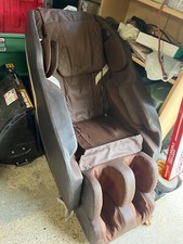 LIFESMART MASSAGE CHAIR WITH BLUETOOTH STORE DISPLAY NEVER USED AS PERSONAL
