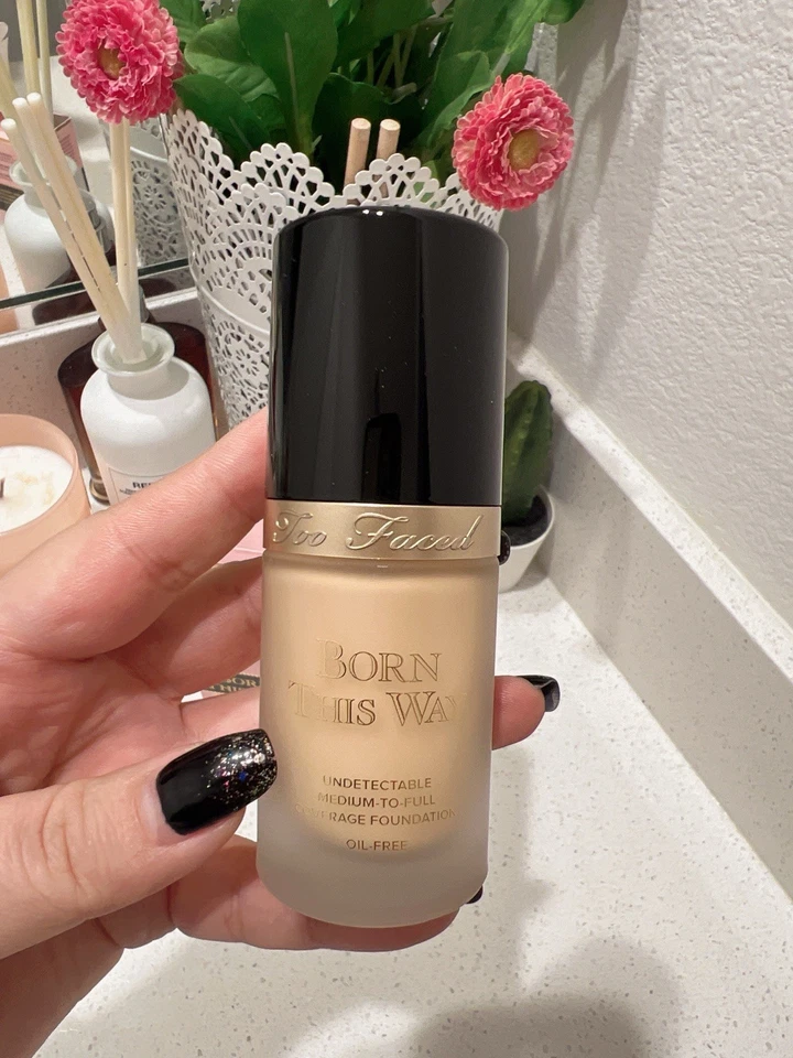 Too Faced Born This Way Oil Free Undetectable Foundation (IVORY) (1oz / 30ml) - Image 2 of 4