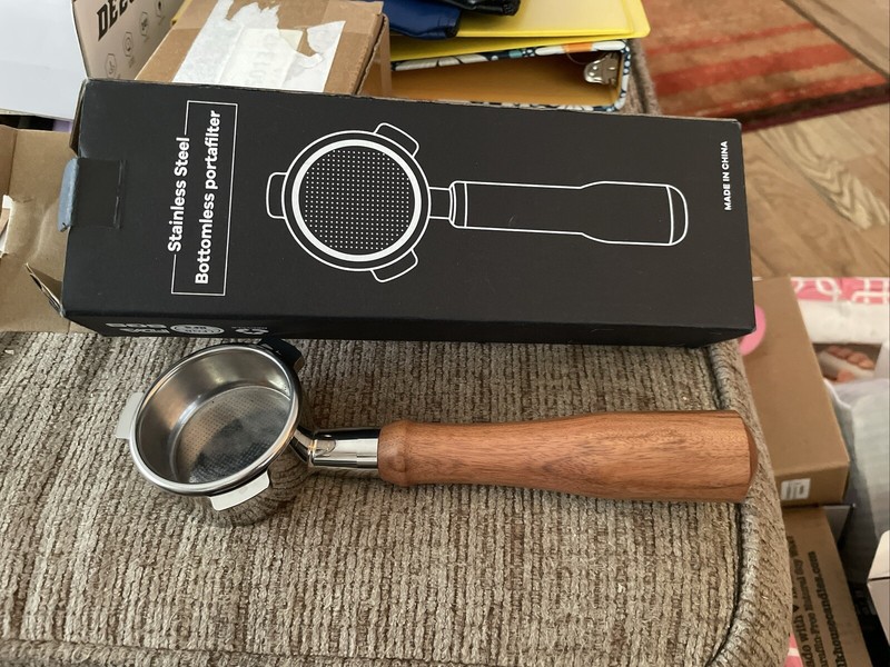 Knodos Bottomless Coffee Portafilter with Wood Handle  Expresso Tool NEW IN BOX