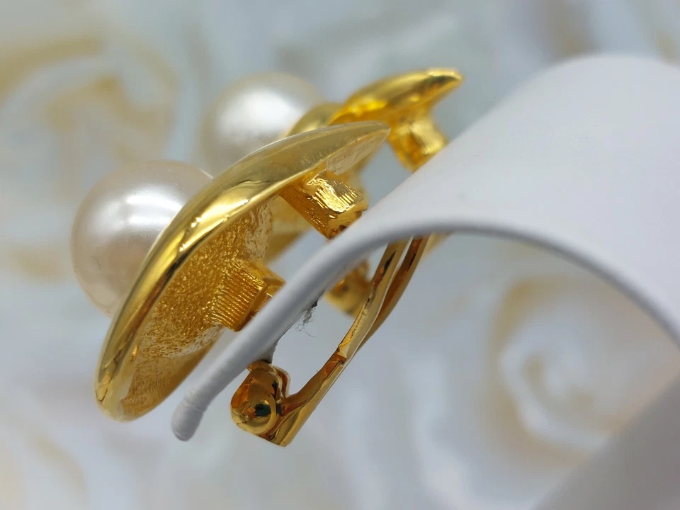 Beautiful Signed Premier Designs Gold Tone earrings White Faux Pearl Clip On 1" - Image 2 of 4