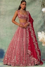 Bridal Look Boomer Silk Lehenga Choli With Red Dupatta For Wedding Wear
