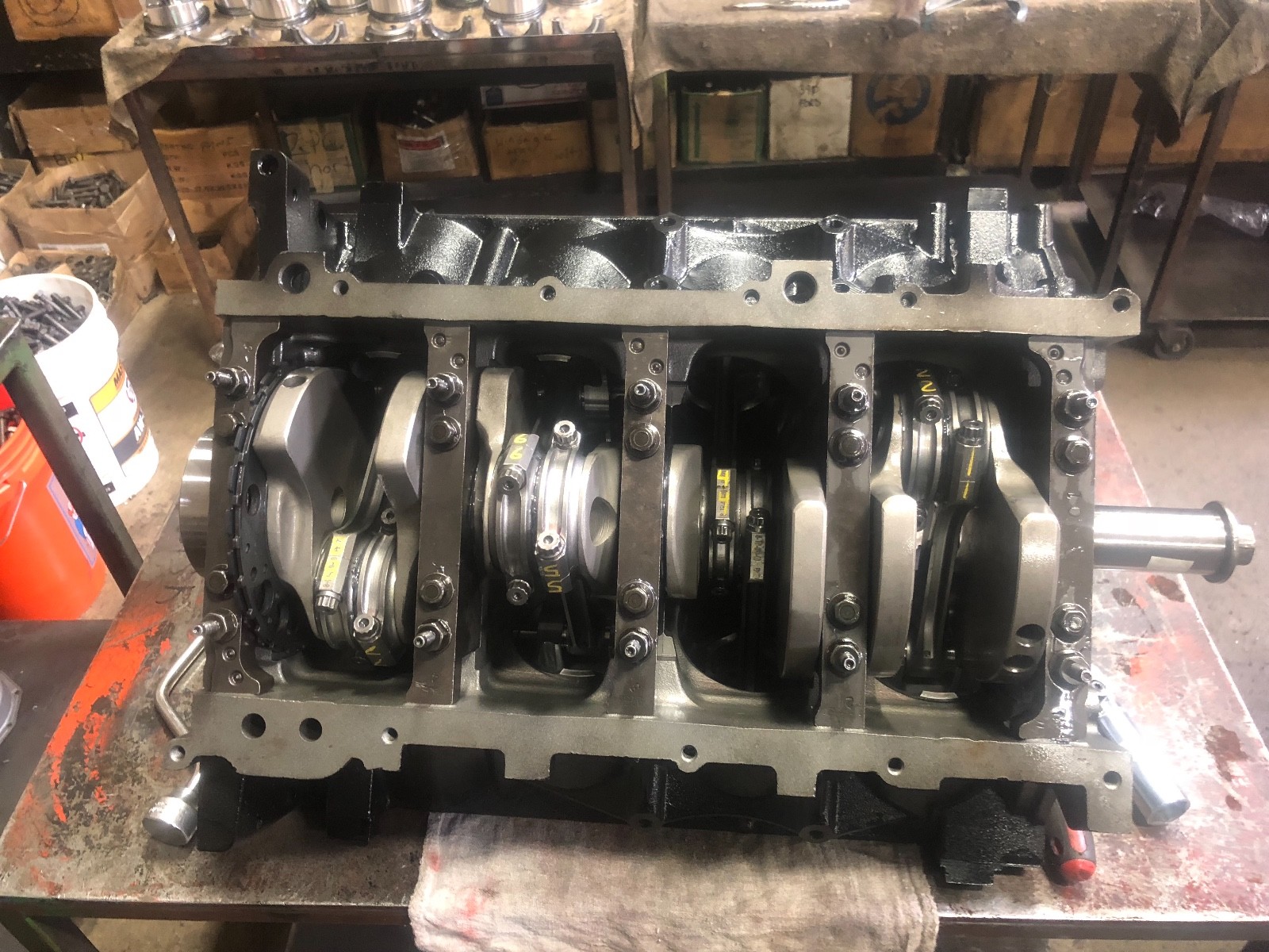 LS2 6.0L SHORT BLOCK CRANK & FLAT PISTONS HBEAM 408 900HP LQ4