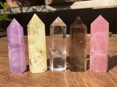 5pcs Assort 2''+ Natural Healing Crystal Wand Polishing Reiki Energy Point Tower
