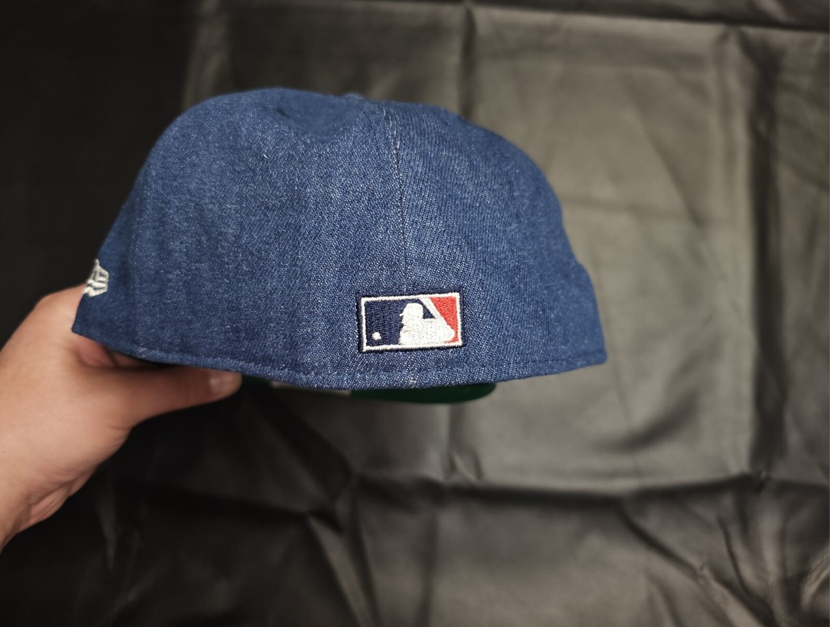 Los Angeles Dodgers New Era Fitted Denim Blue Size 7 3/8 MLB Los Angeles Dodgers New Era Fitted Denim Blue Size 7 3/8 MLB