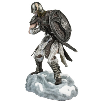 Official The Elder Scrolls V: Skyrim Dragonborn PVC FIGURES Model In Stock