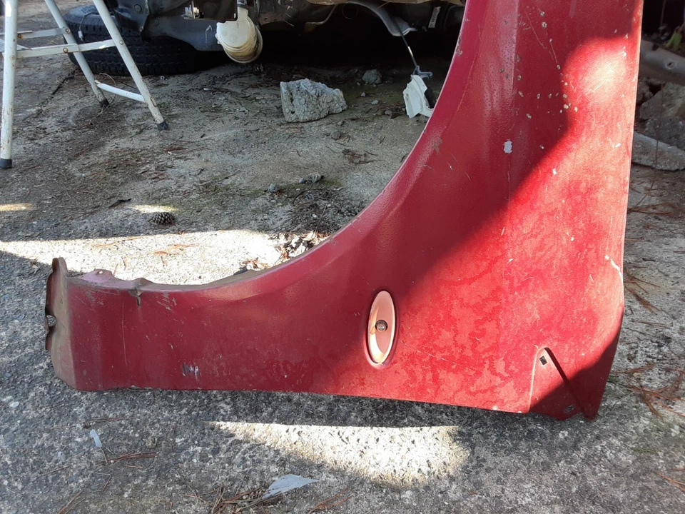 Guardabarros delantero izquierdo del lado del conductor Mercury Cougar 1999-2002 OEM, 110-02367L Foto 2 de 4