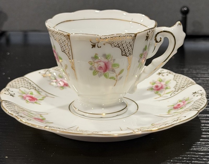 Vintage Ucagco China Occupied Japan Floral Tea Cup Saucer Set White Gold Trim