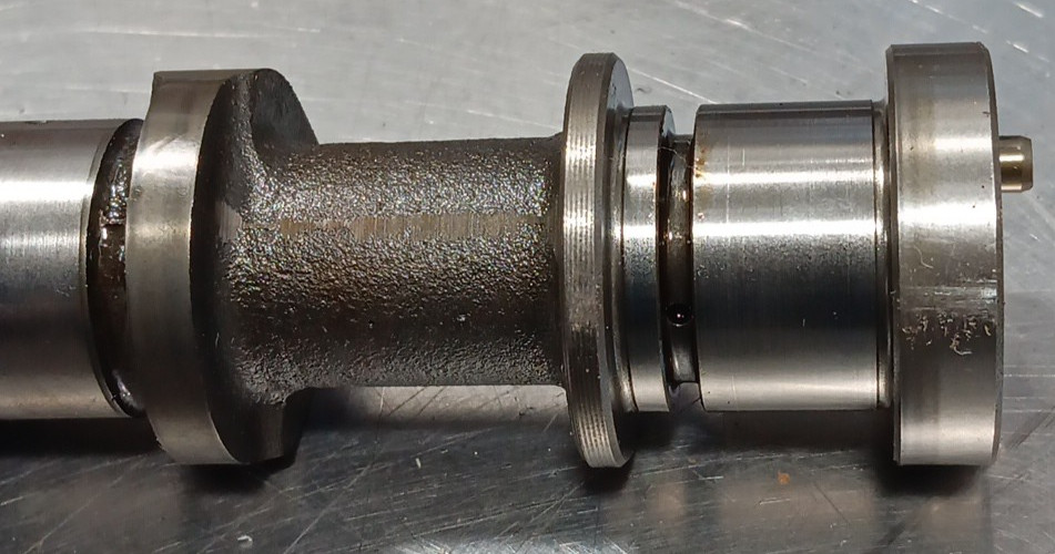 SMART FORTWO BRABUS 2009 3 CYLINDER 1.0 L EXHAUST REAR RIGHT CAMSHAFT 1320500101
