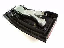 Feu arrière Mazda 323