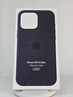 iPhone 16 Pro Max Silicone Case グレー iPhone 16 Silicone Case with MagSafe - Vogueen