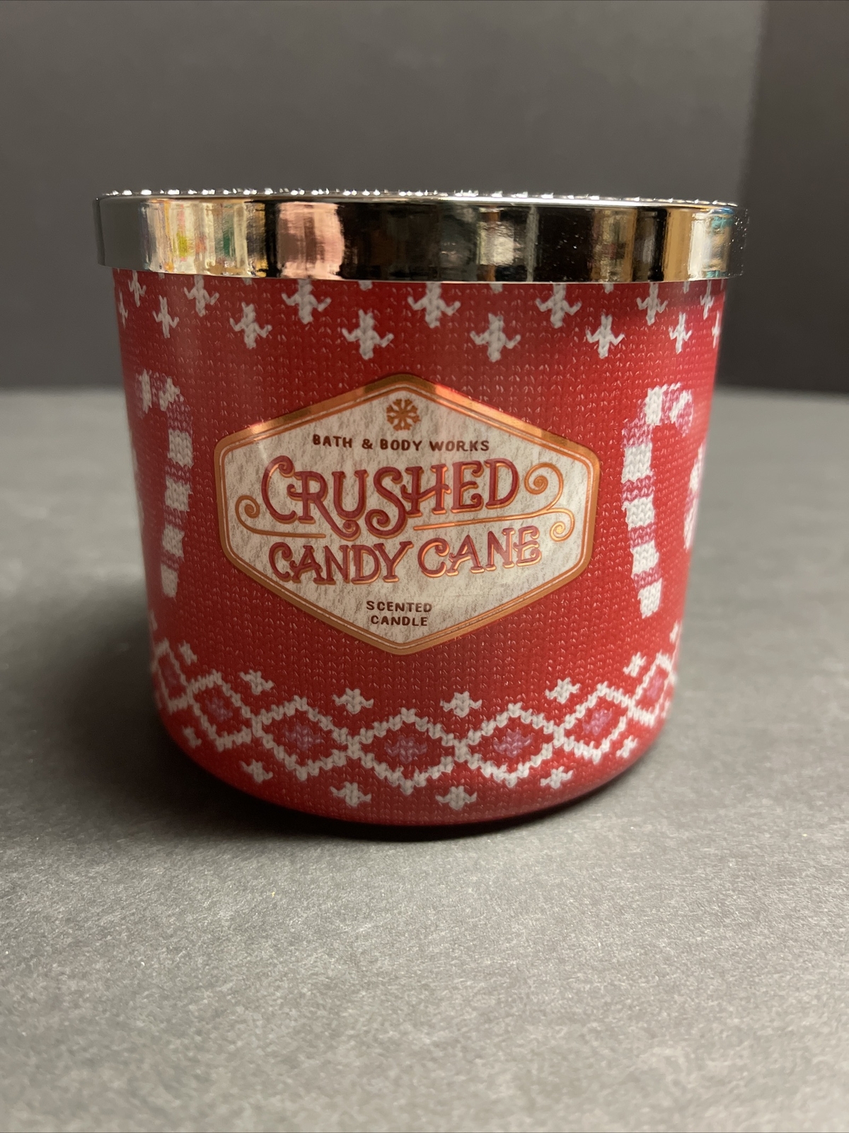 Bath Body Works 3 Wick Candle Crushed Candy Cane 14 5oz Peppermint Holiday For Sale Online Ebay