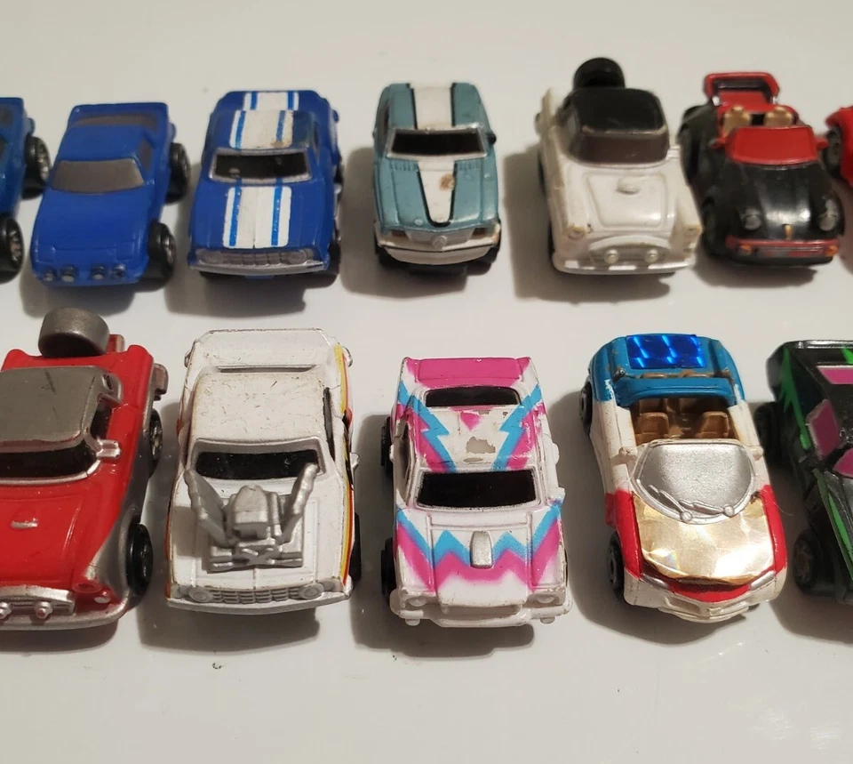 Micro Machines Lot of 18 (Some Rare) Galoob 1990s - Image 3 of 4