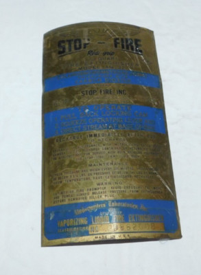 NEAT VINTAGE REDI-GRIP 1 1/2 QUART FIRE EXTINGUISHER BRASS PLATE