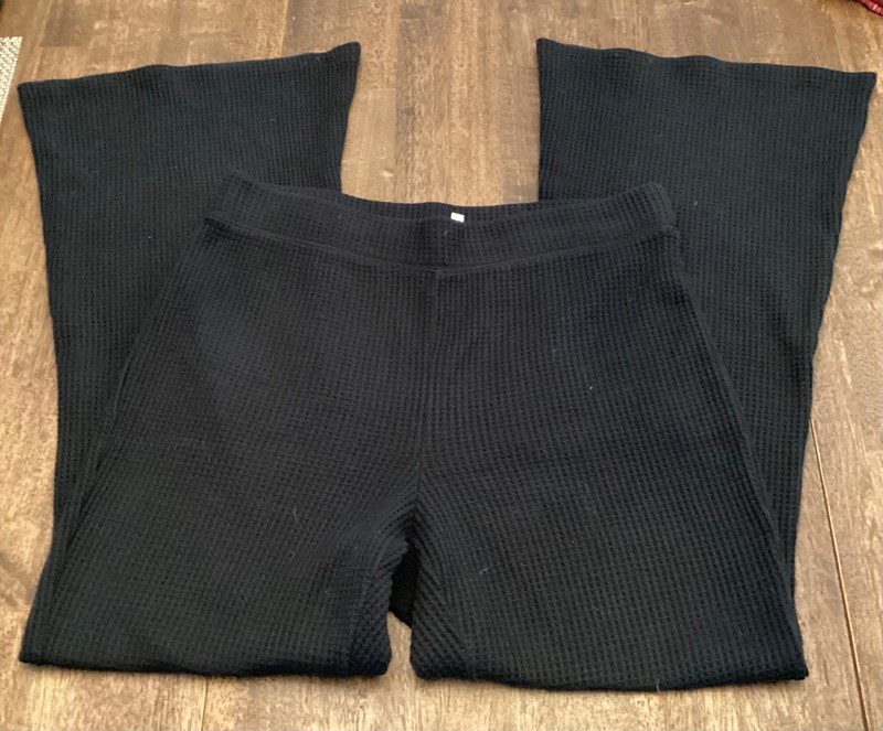 Aerie Women’s Size M Black Wide Leg Waffle Flare Trousers Pants