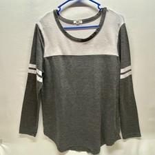 Ardene Raglan Sleeve Varsity Tee Women's XL Grey White Fitted Stretch Sporty GUC