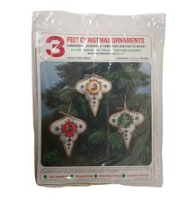 Baubles Jeweled Felt Christmas Ornament FS1006 Kit Makes 3 Felt Originals USA