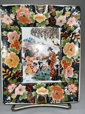 VINTAGE FAMILIE ROSE PORCELAIN COLORFUL ASHTRAY 6" X 5"