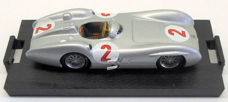 Brumm 1/43 Scale R325B - Mercedes W196C GP Gran Bretogna 1954 - #2 K.Kling - Image 3 of 4