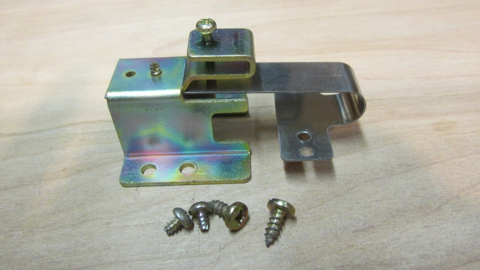 Pioneer PL 530 Turntable Spring Suspension Assembly Replacement Part 1 Count