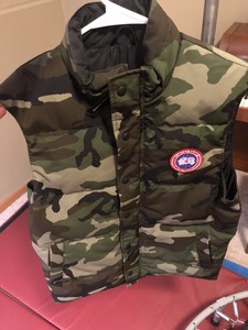 canada goose garson vest camo