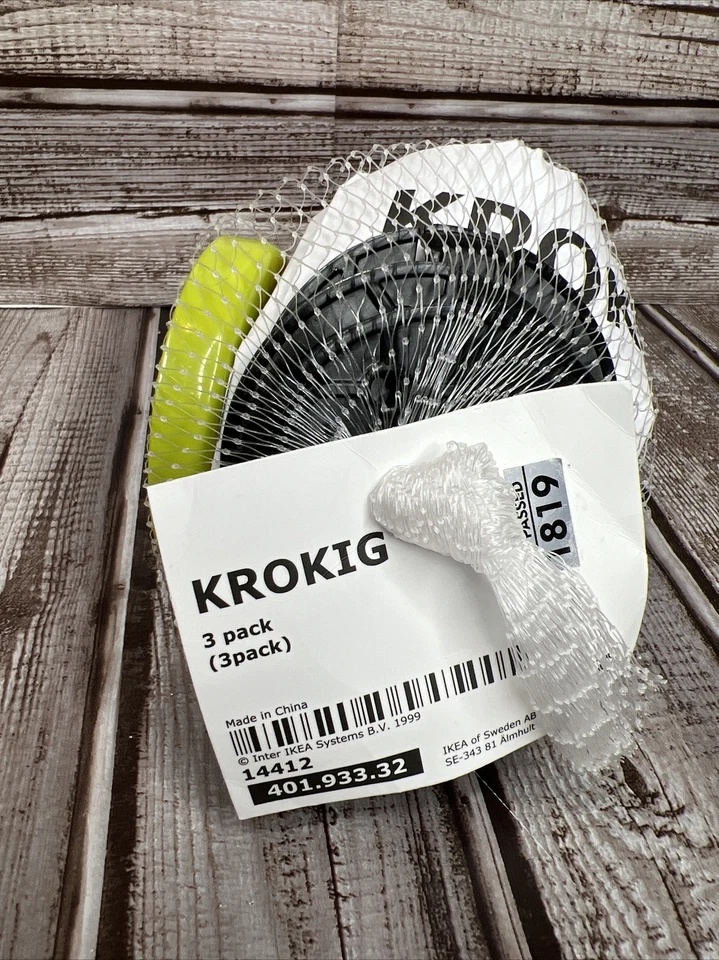 Ganchos de pared decorativos de plástico de colores IKEA Krokig Foto 2 de 4