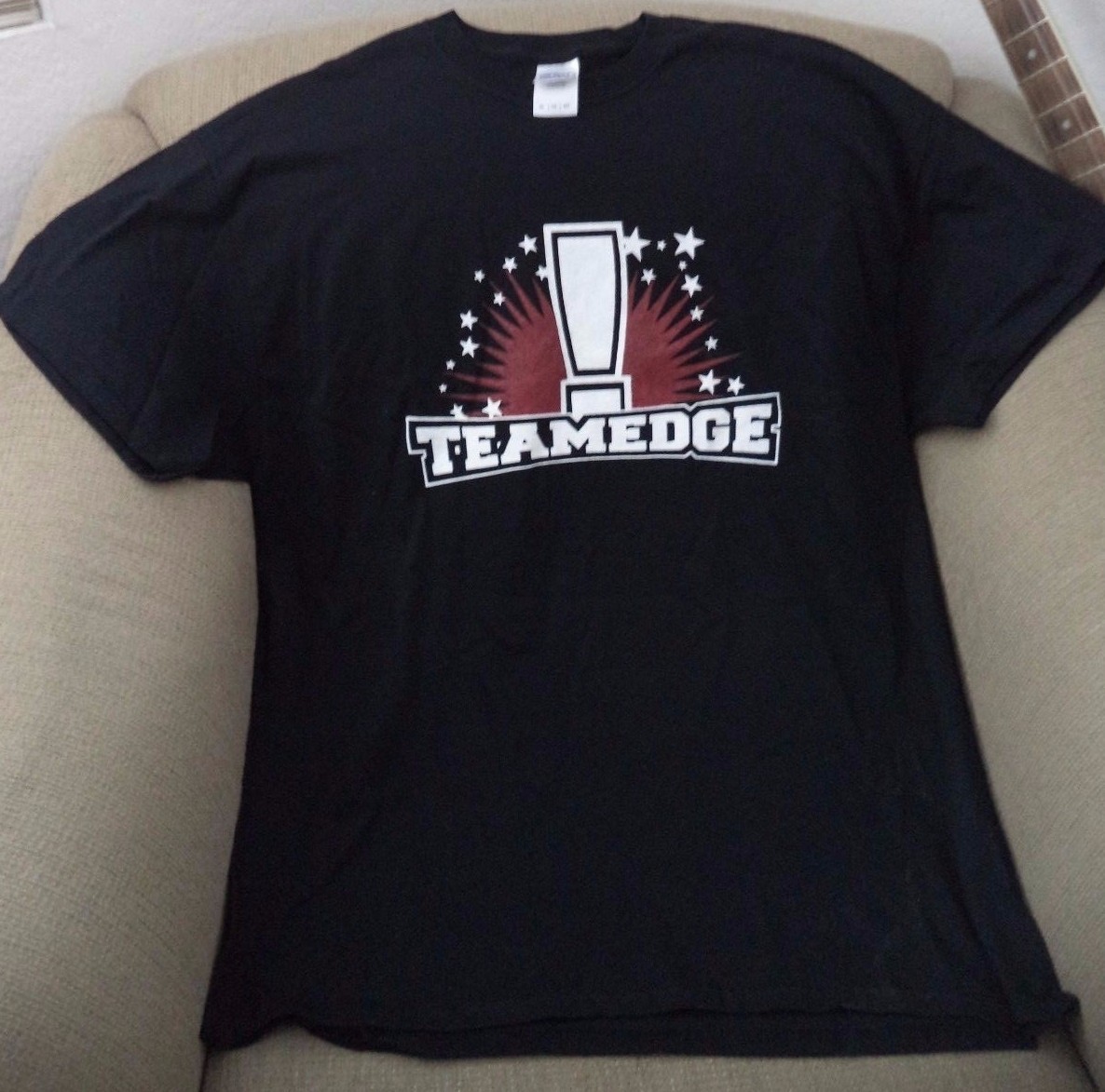 Picture 1 of 2