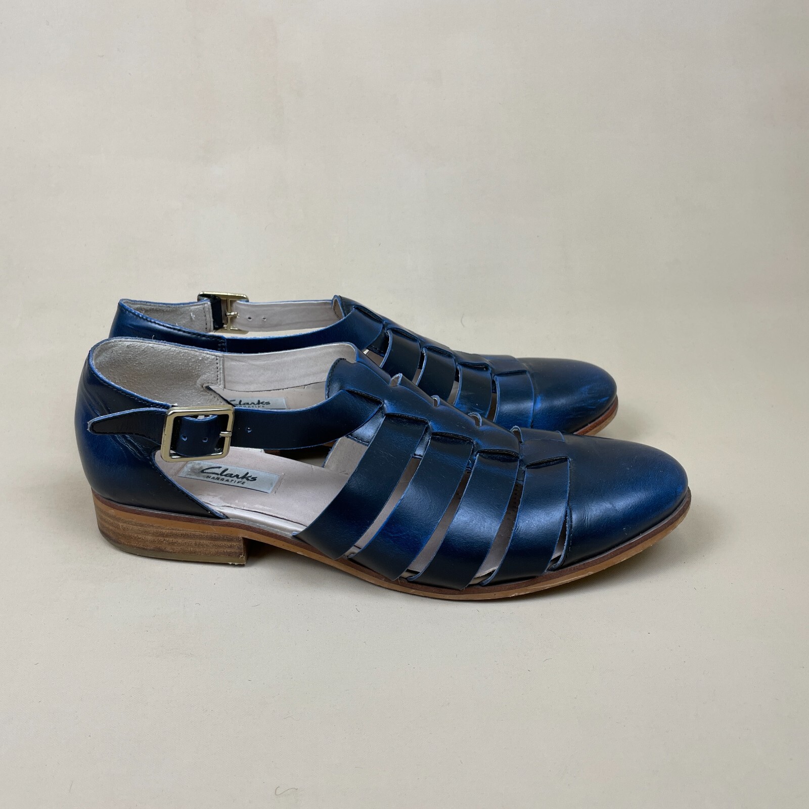 clarks narrative sandals