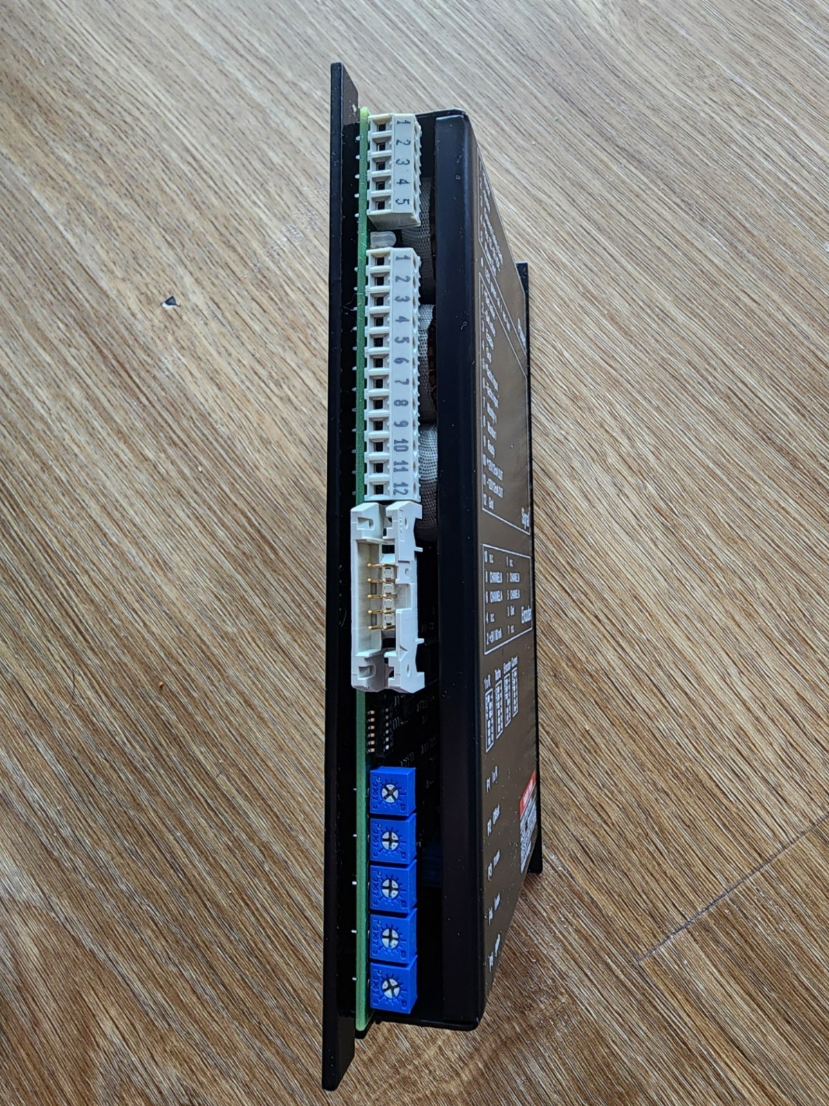 Picture 2 of 4