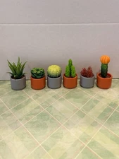 Mini brands create garden Complete Set 6 Succulents -Assembled/ Never Displayed