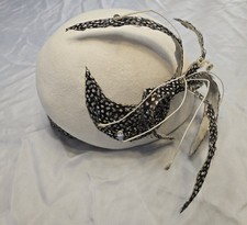 Vtg 1950s Jack McConnell NY Cream Felt Feather Hat Mid Century Cocktail Pillbox