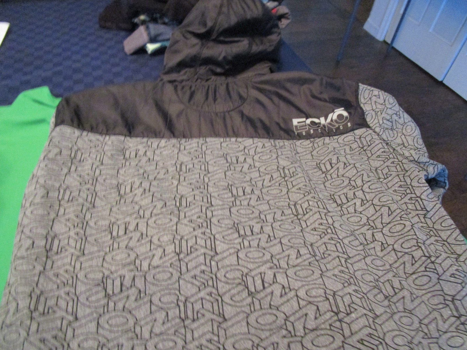 EUC ECKO FUNCTION MENS LOGO HOODED SWEATSHIRT GRA… - image 2