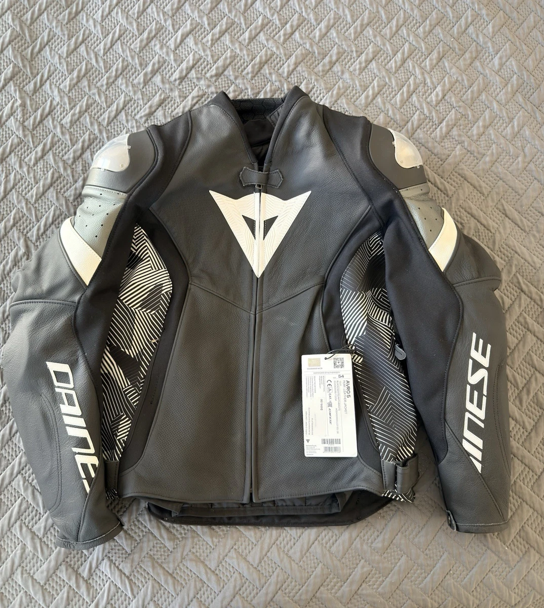 Dainese Avro 5 Perforated Leather Racing Motorcycle Jacket Size 54
