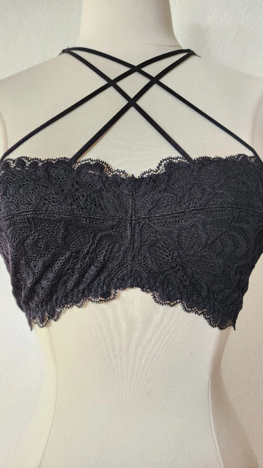 Urban Outfitters Bralette Novo Tamanho Pequeno Preto Floral Renda Transparente Tiras Sexy - Imagem 2 de 4