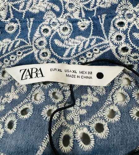 Mini Abito Zara Cotone Traforato Blu Ricamato Bottoni-Fronte Nuovo Tg XL Nuovo Senza Etichette - Foto 7 di 11